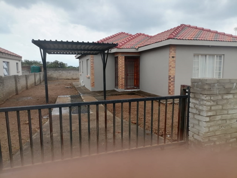 3 Bedroom Property for Sale in Mogwase North West